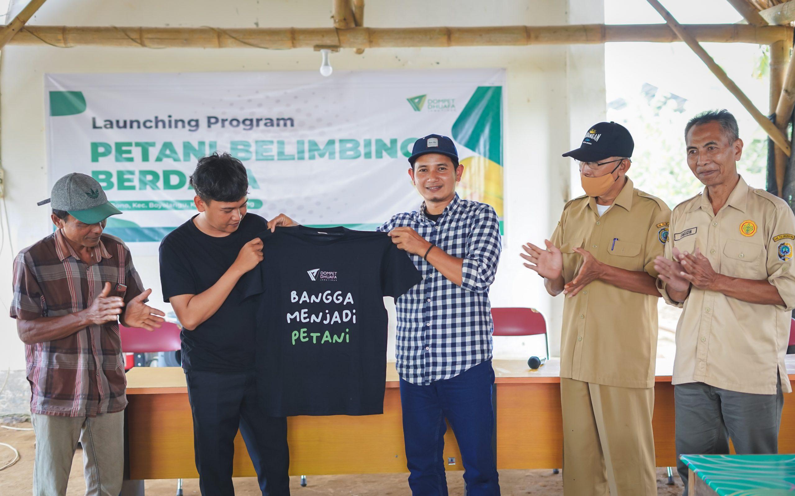 Dompet Dhuafa Cabang Jawa Timur meresmikan program Petani Belimbing Berdaya