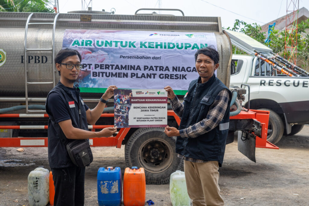 KRISIS AIR BERSIH, DOMPET DHUAFA JATIM RESPON AKSI AIR UNTUK KEHIDUPAN PERSEMBAHAN PT PERTAMINA PATRA NIAGA BITUMEN PLANT GRESIK