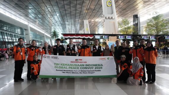 DOMPET DHUAFA KAWAL MISI KEMANUSIAAN GLOBAL SUMUD FLOTILLA UNTUK PALESTINA