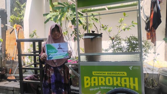LAYANAN MUSTAHIK (LAMUSTA) EKONOMI HADIRKAN HARAPAN BARU, BU FARIDA MEMULAI USAHA DI USIA SENJA